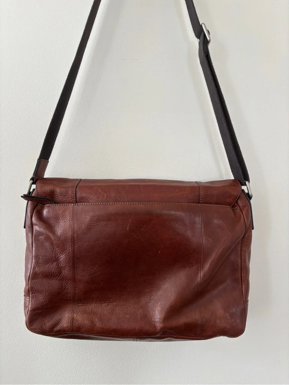 Fossil Leather Messenger Bag Dark Brown Buckle Clasp Briefcase Silver Hardware
